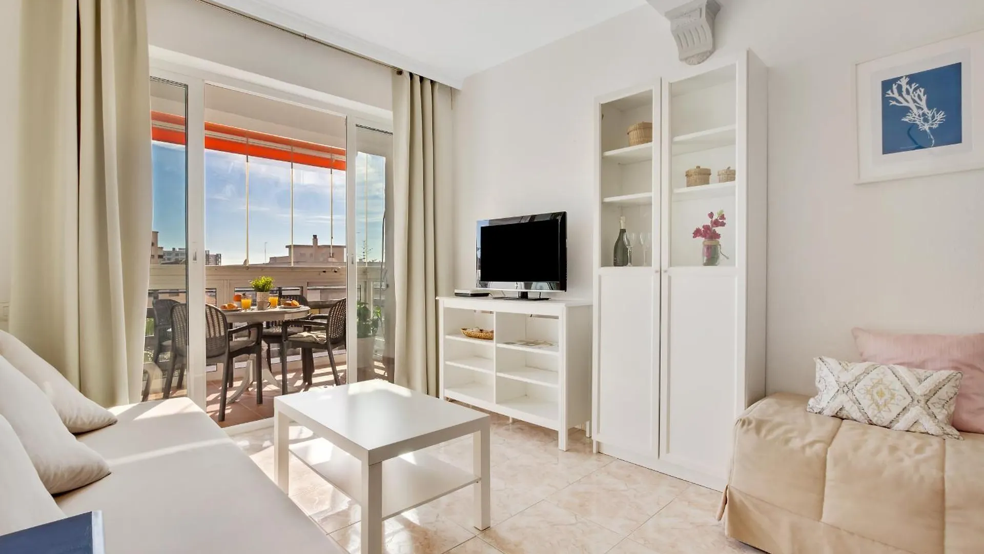 Apartamento Sol Montemar 54 by IVI Real Estate Torremolinos